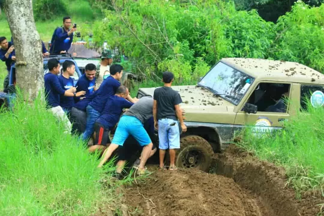 Keseruan Paintball Puncak