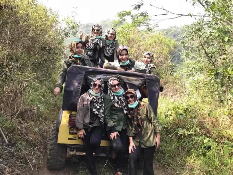 Keseruan Paintball Puncak