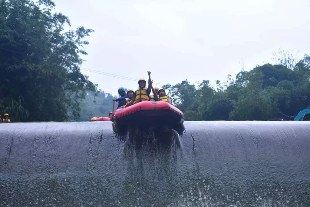 Harga Rafting Di Puncak