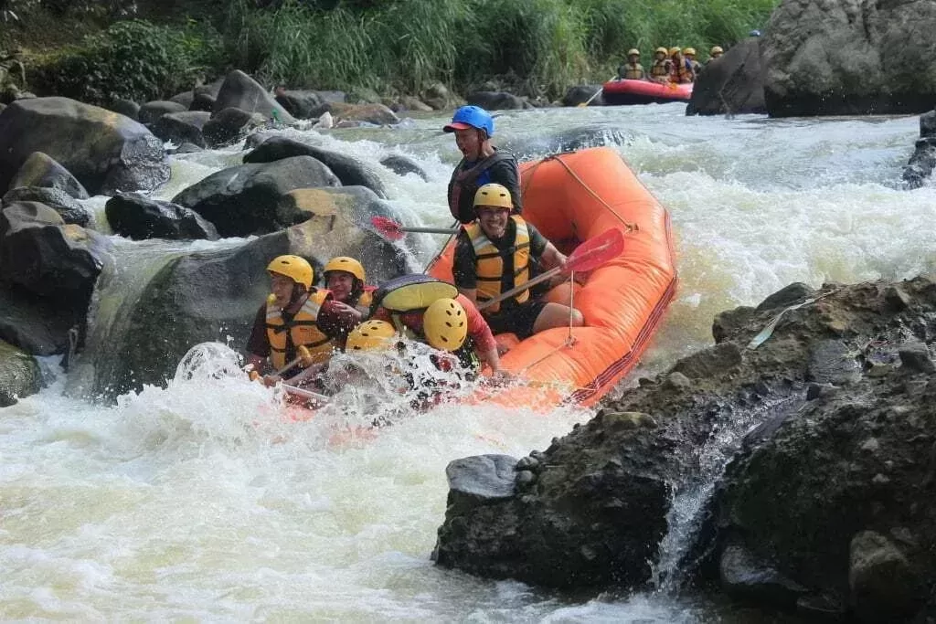 Tempat Rafting Di Puncak