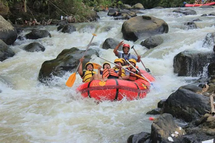 Paket Rafting Puncak Bogor