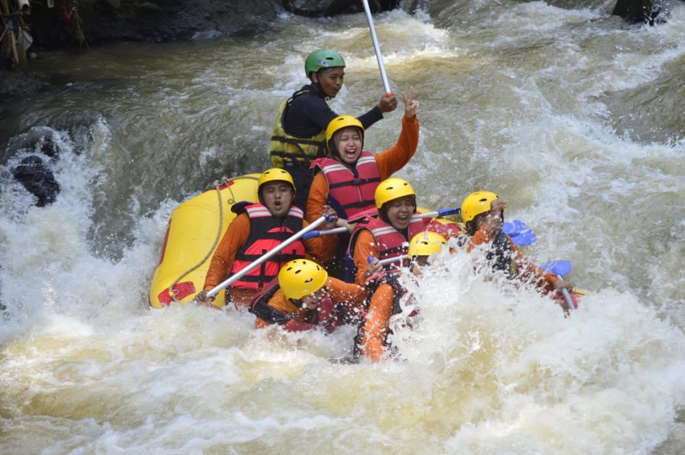 Tempat Rafting Di Puncak