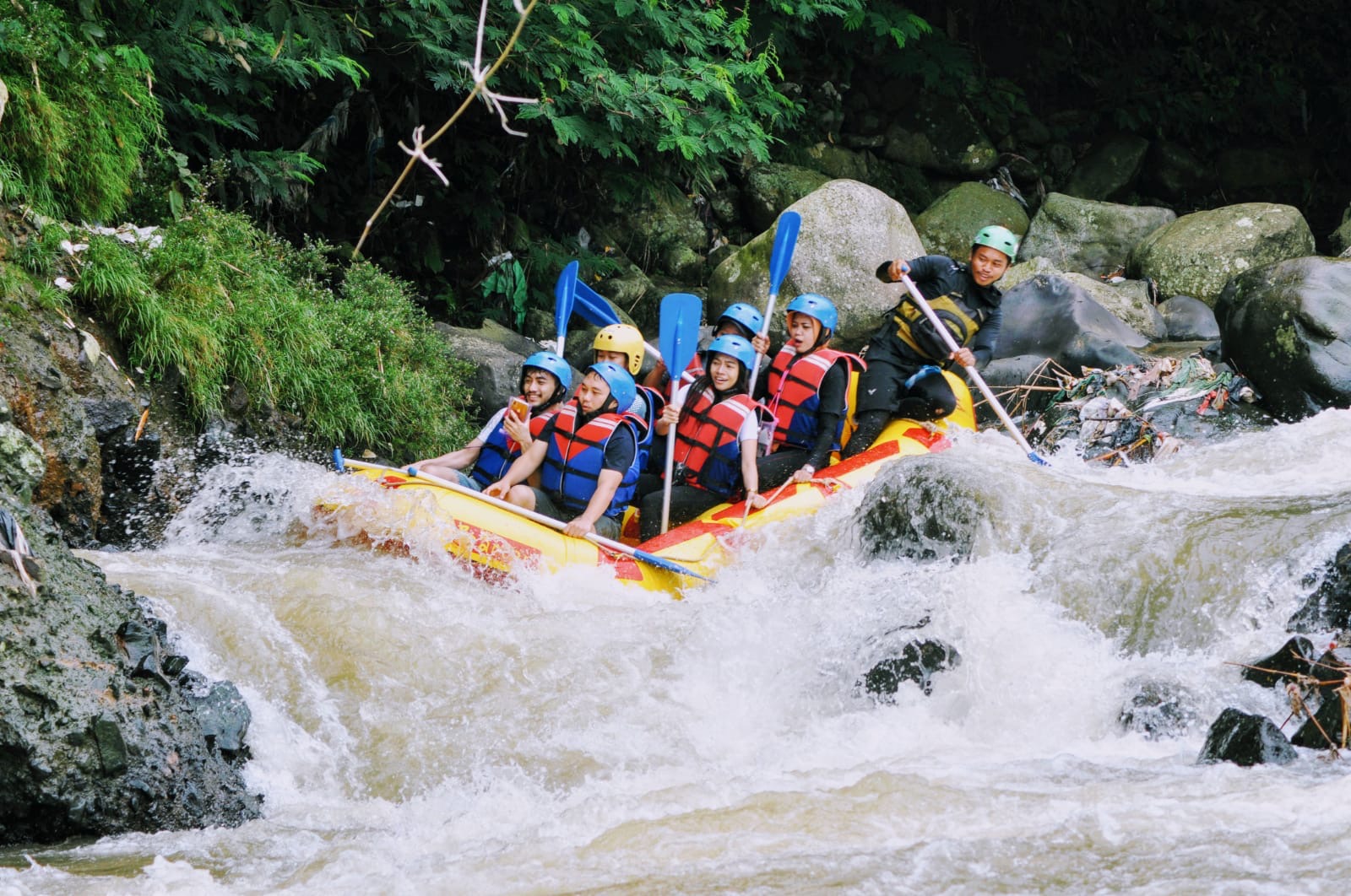 Tempat Rafting Di Puncak