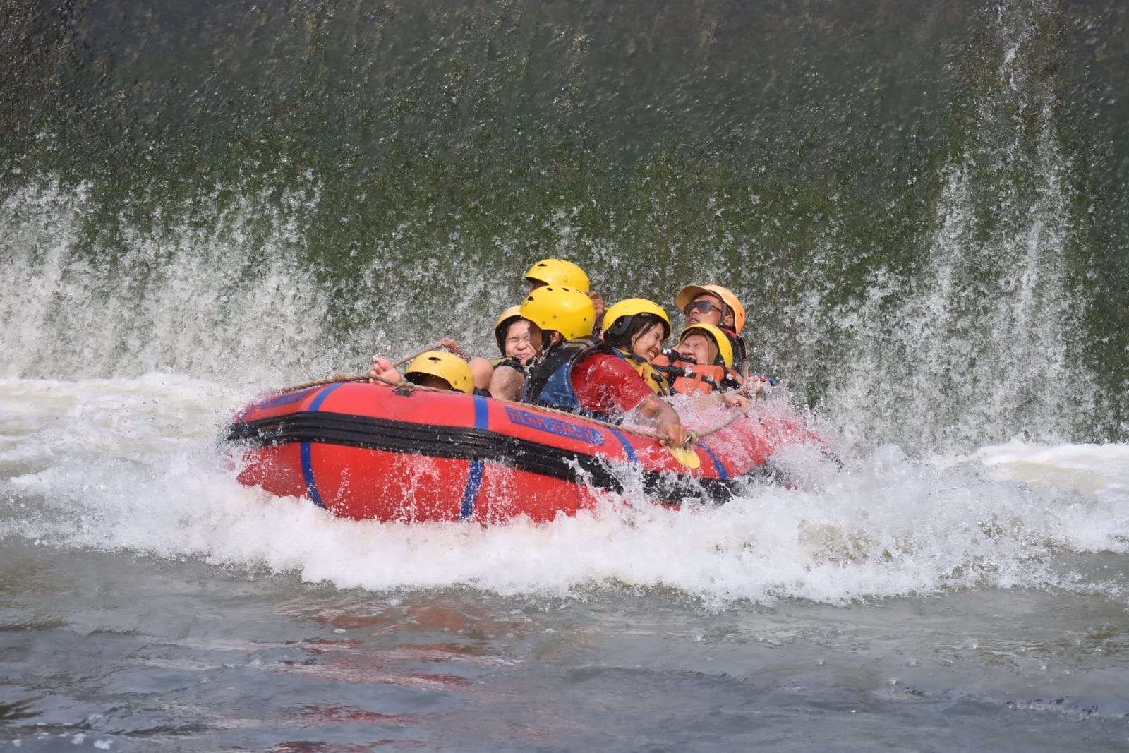 Wisata Rafting Puncak Bogor