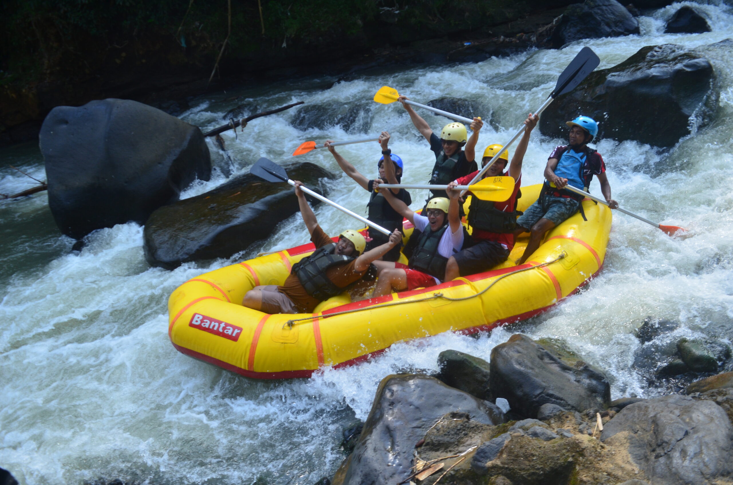 Tempat Rafting Di Cisarua Puncak 