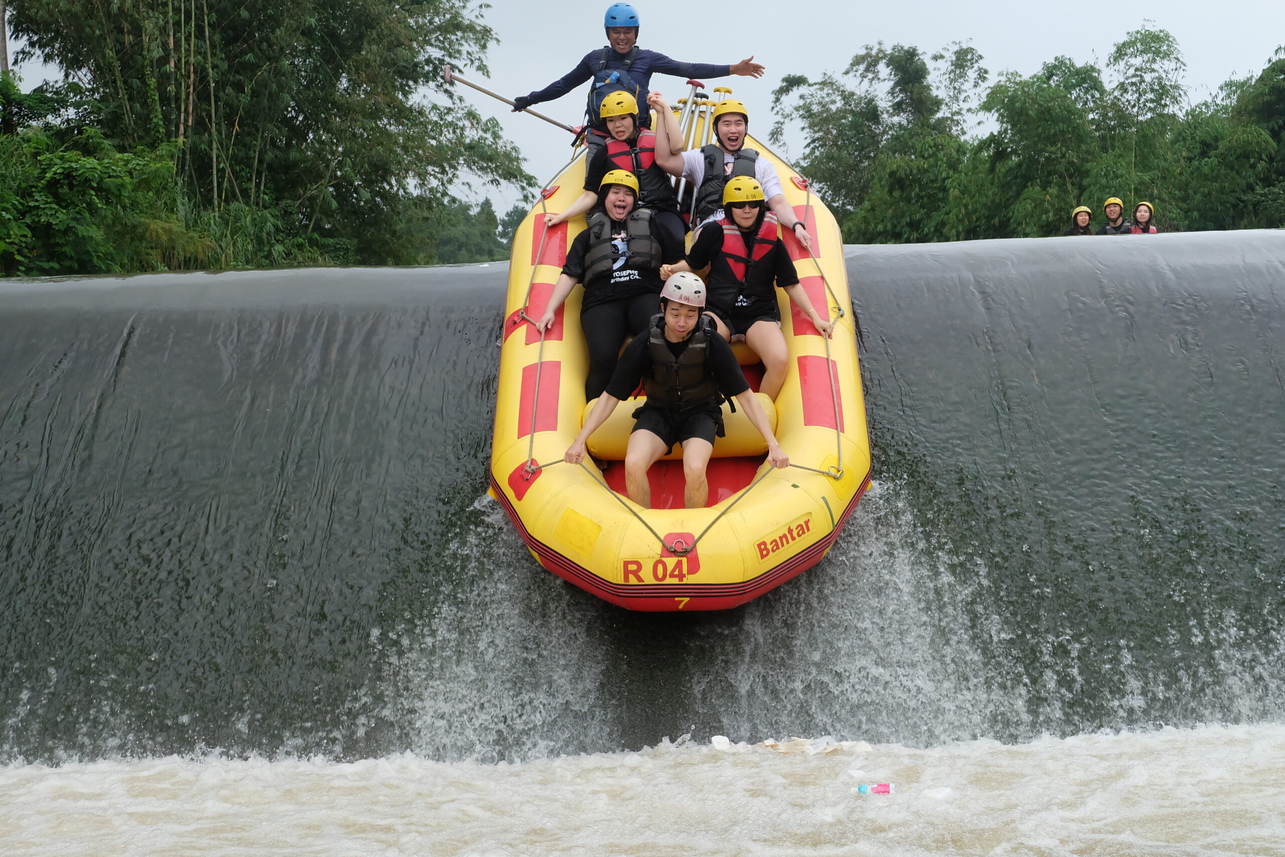 11 Tempat Rafting Di Bogor
