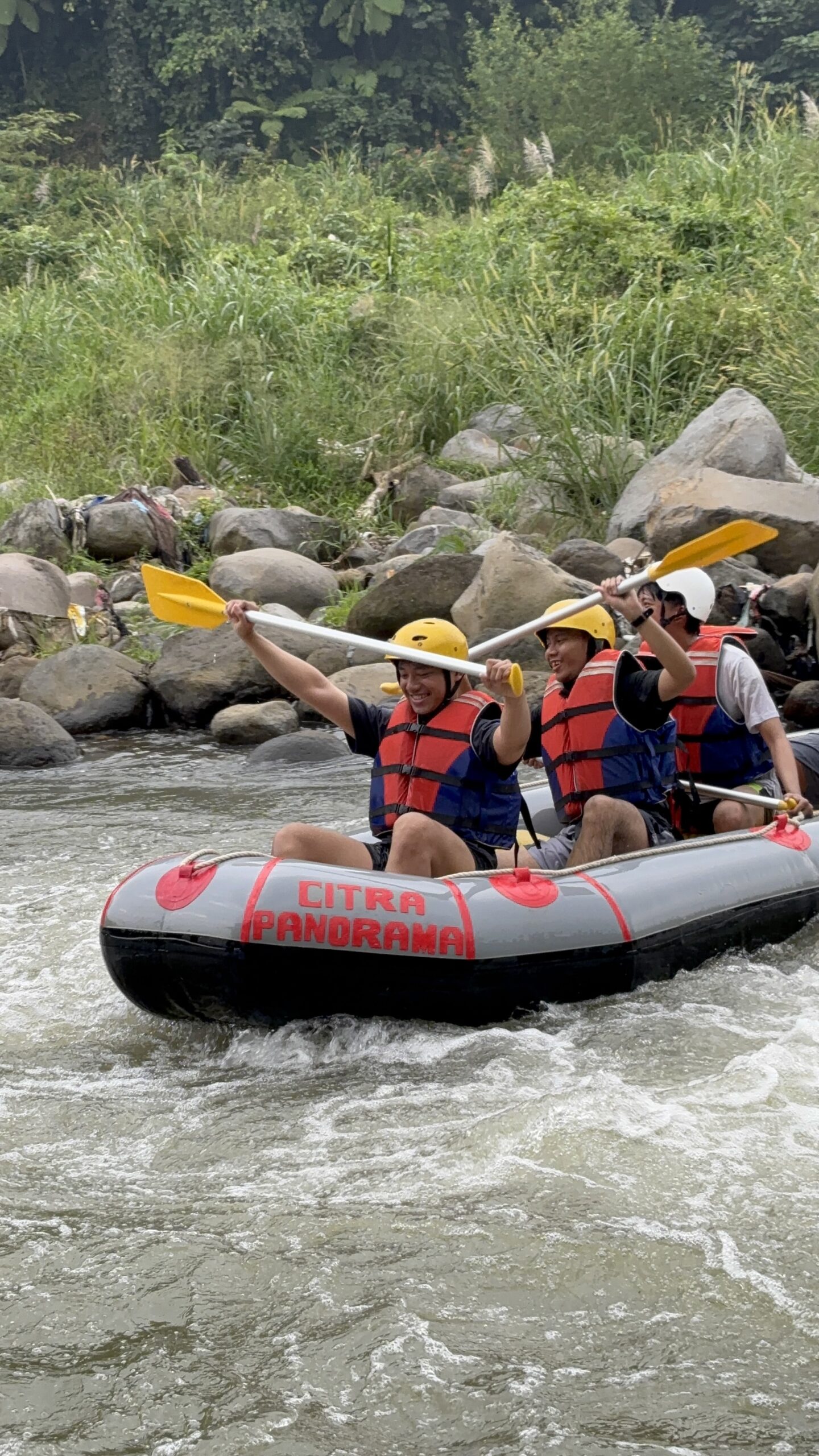3 Tempat Rafting Di Bogor