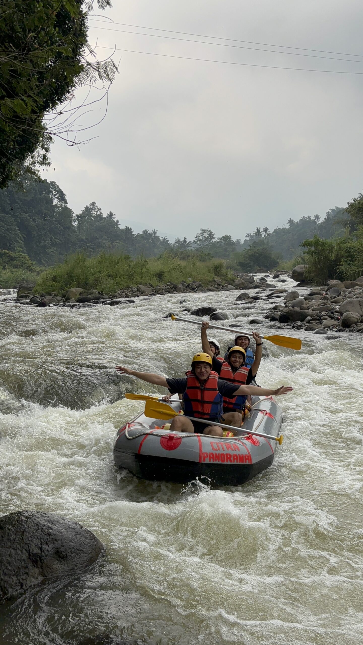 3 Tempat Rafting Di Bogor