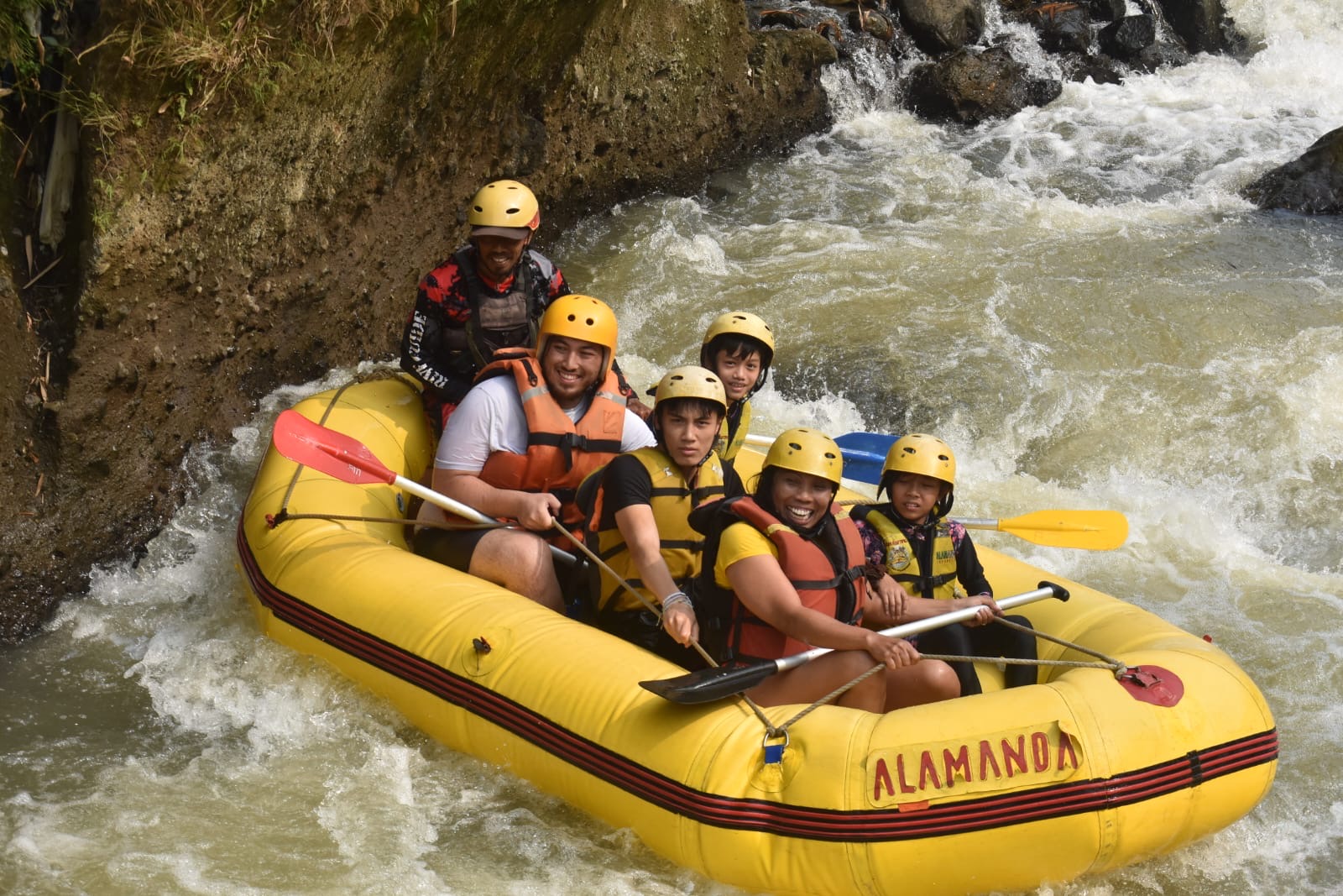 Tempat Outing Rafting Bogor