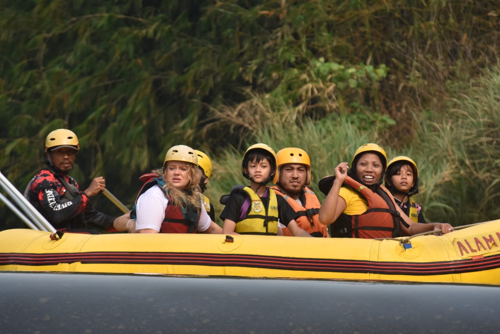 Tempat Outing Rafting Bogor