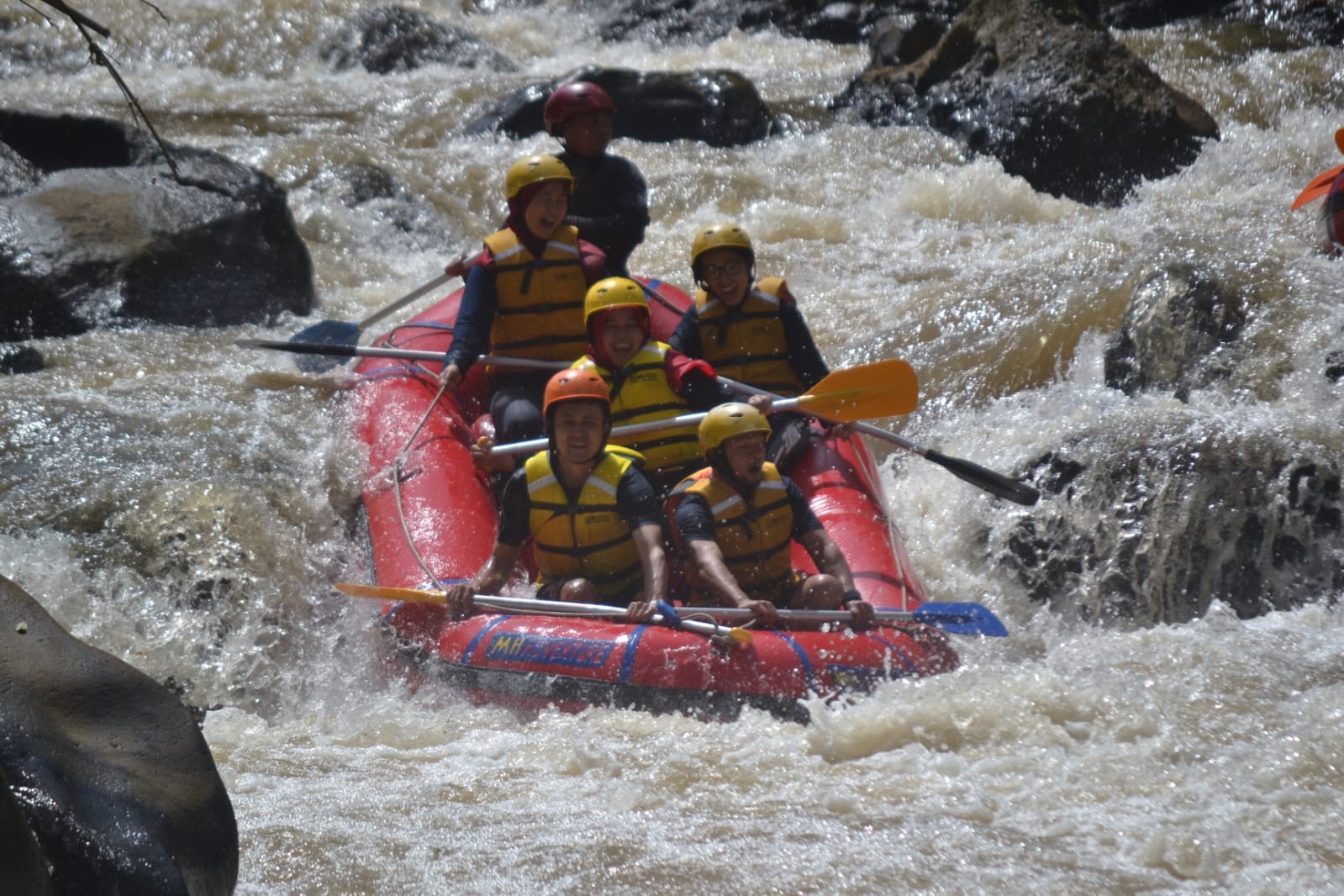 Tempat Outing Rafting Bogor