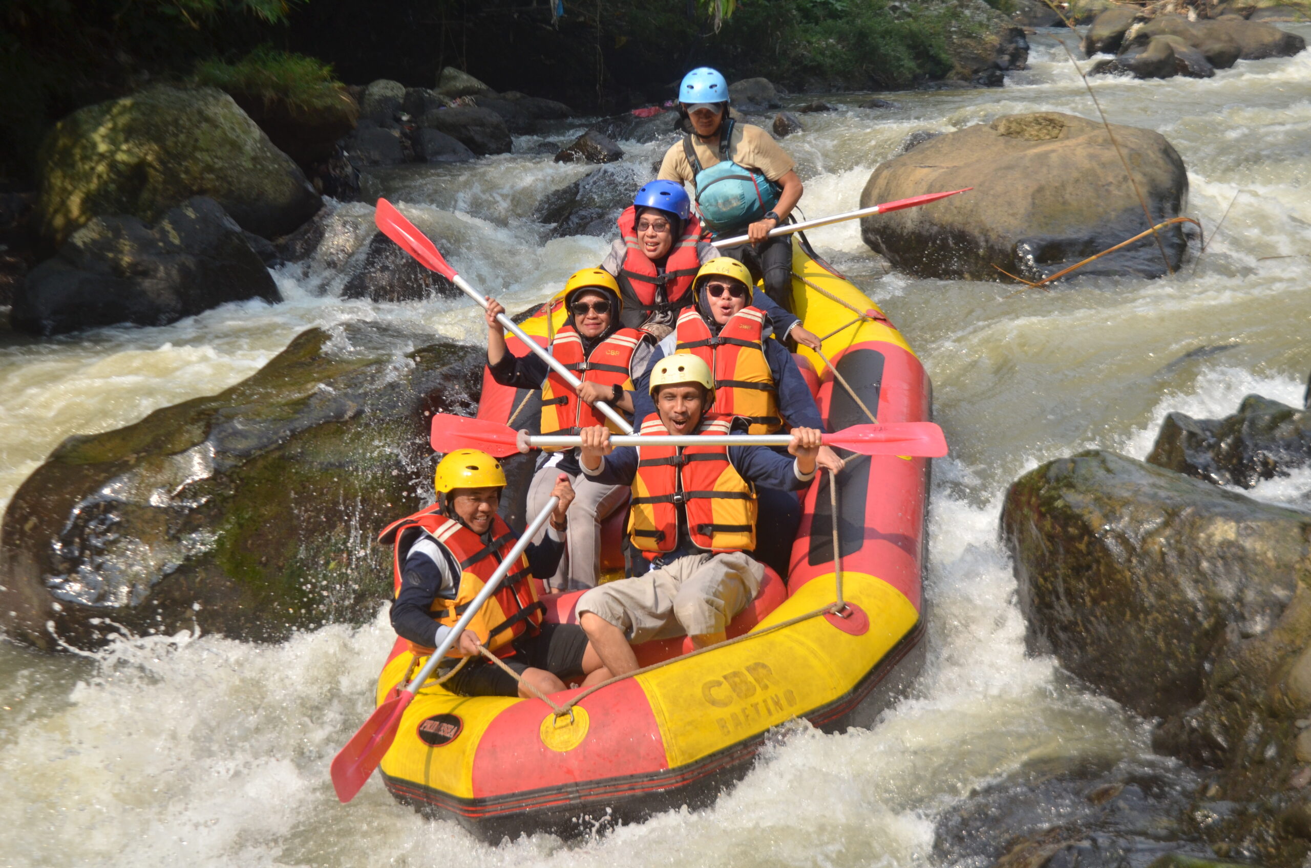 Tempat Arung Jeram / Rafting Di Bogor Panduan Lengkap Tempat Arung Jeram / Rafting Di Bogor &Amp; Paket Kombo Outbound Verza Management