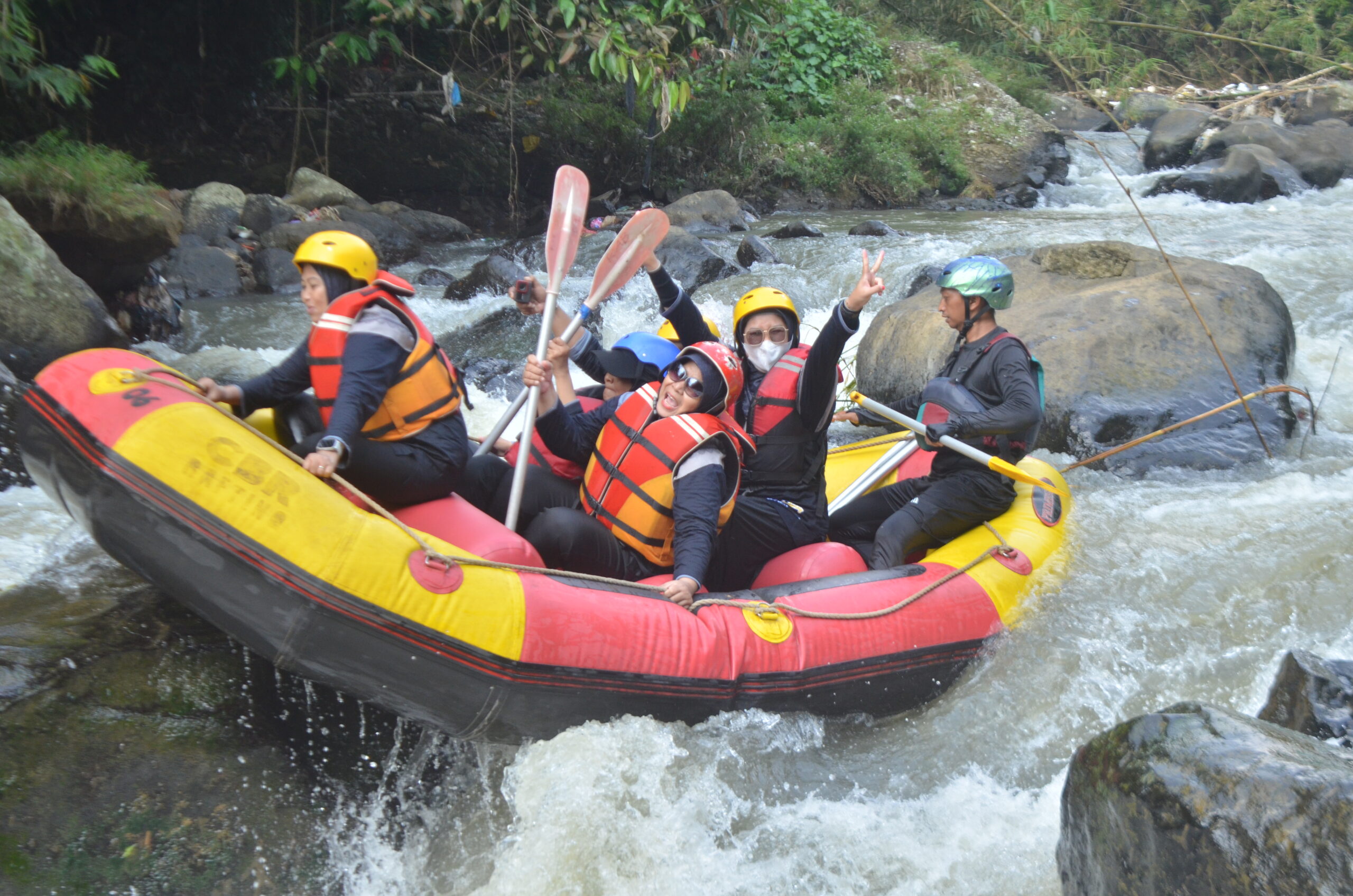 Tempat Arung Jeram / Rafting Di Bogor Panduan Lengkap Tempat Arung Jeram / Rafting Di Bogor &Amp; Paket Kombo Outbound Verza Management