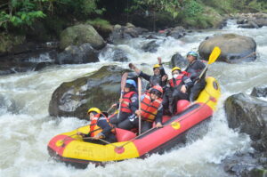 Inilah Tempat Wisata Rafting Di Bogor