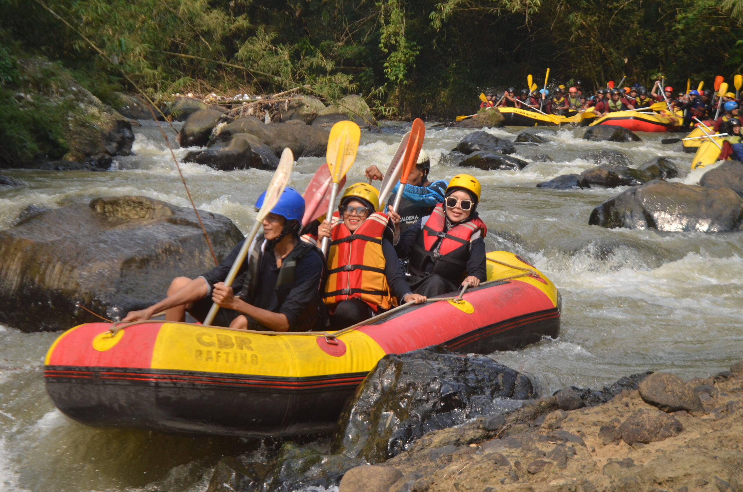 Tempat Arung Jeram / Rafting Di Bogor Panduan Lengkap Tempat Arung Jeram / Rafting Di Bogor &Amp; Paket Kombo Outbound Verza Management