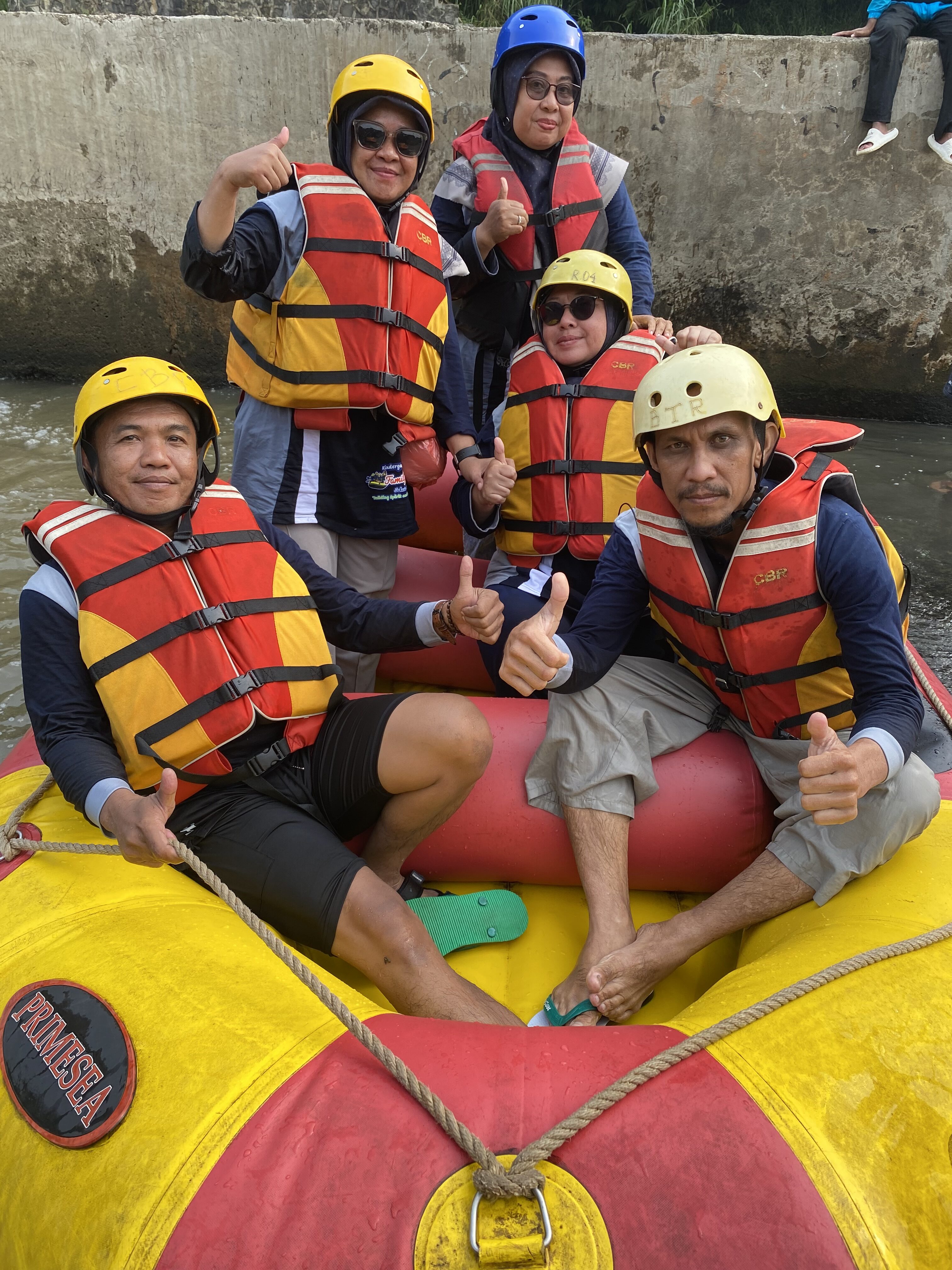 Tempat Arung Jeram / Rafting Di Bogor