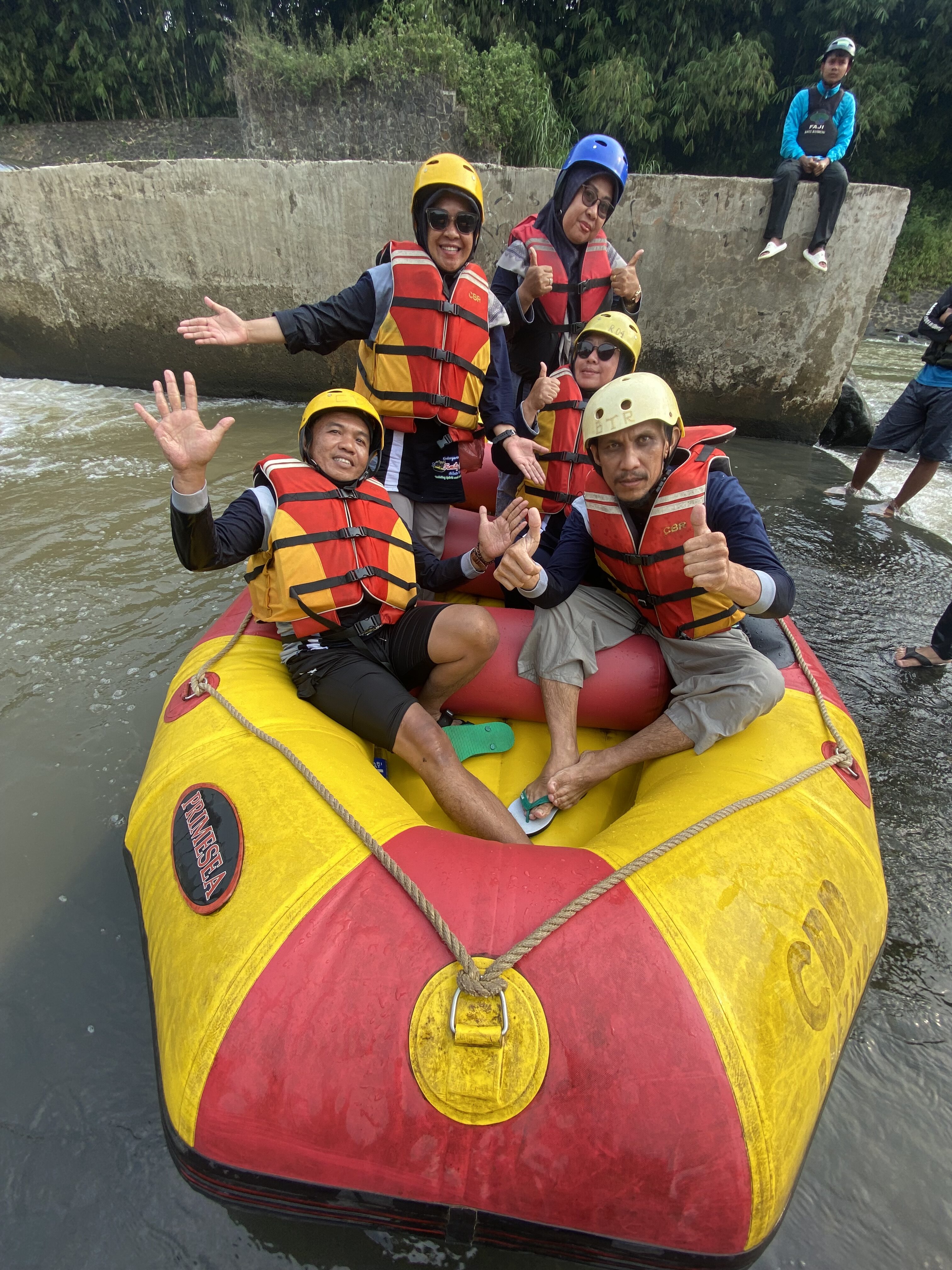 Tempat Outing Rafting Bogor