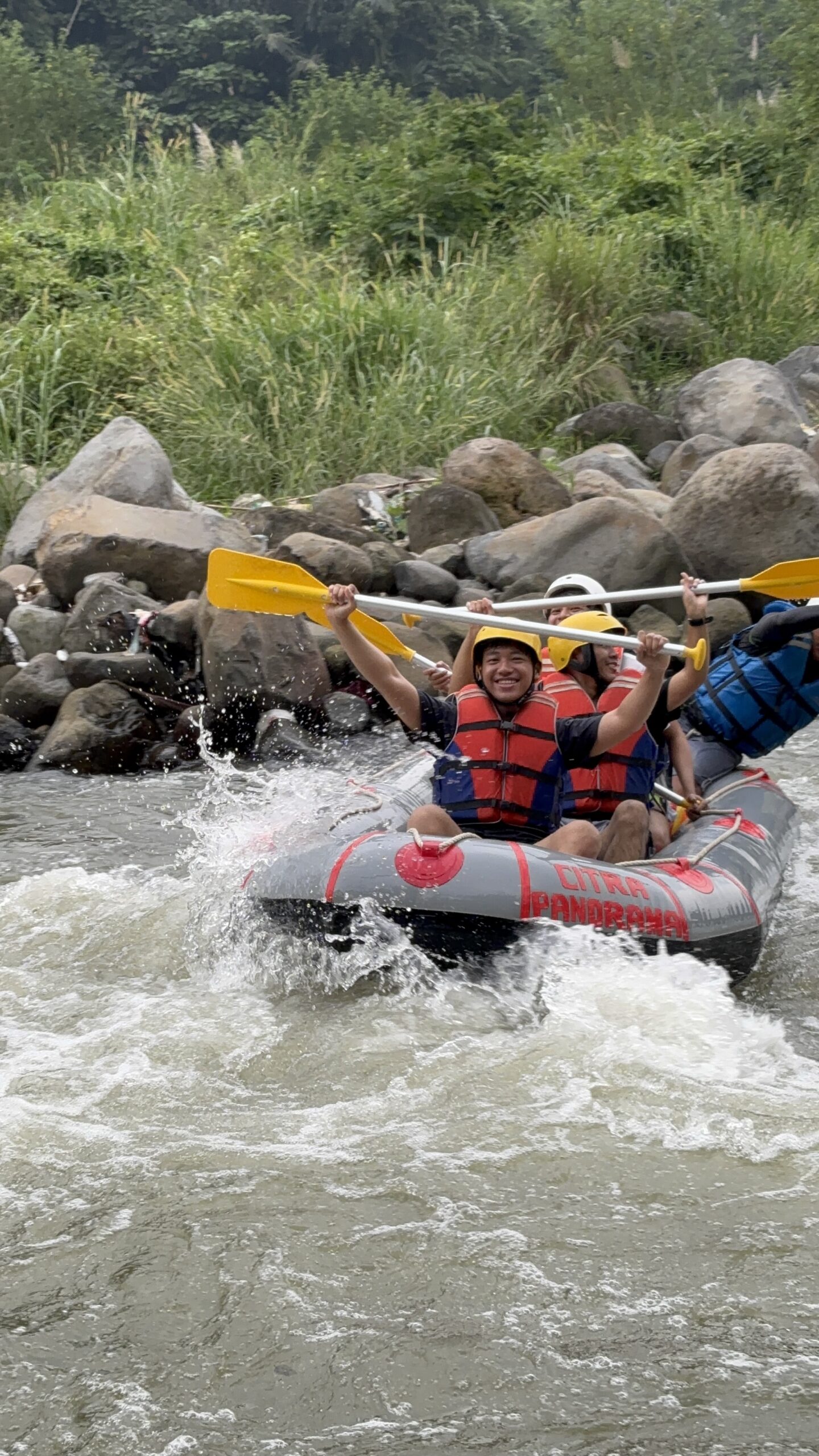 Tempat Rafting Perusahaan Bogor